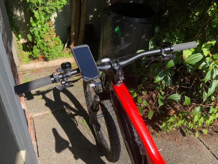 BOVON Bike phone mount on electric mountain bike