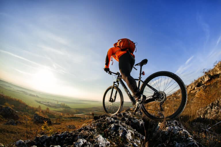 What should you wear when mountain biking?  My MTB Apparel Guide