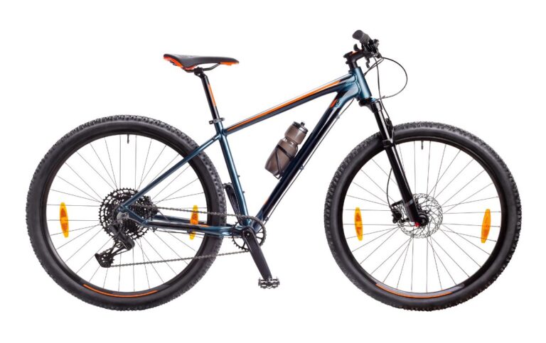 Hardtail mountain bike and a water bottle.