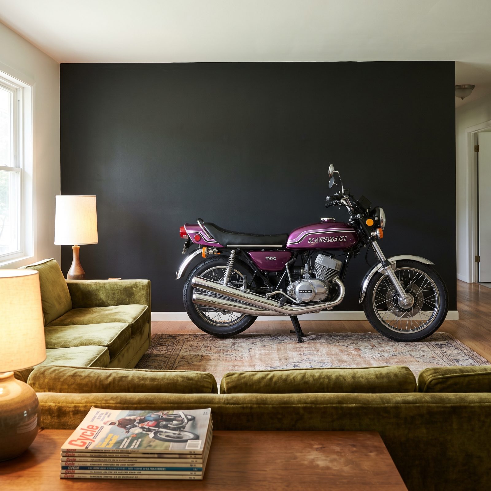 1972 Kawasaki H2 Mach IV, The 750cc Two-Stroke Triple With Fearsome Acceleration