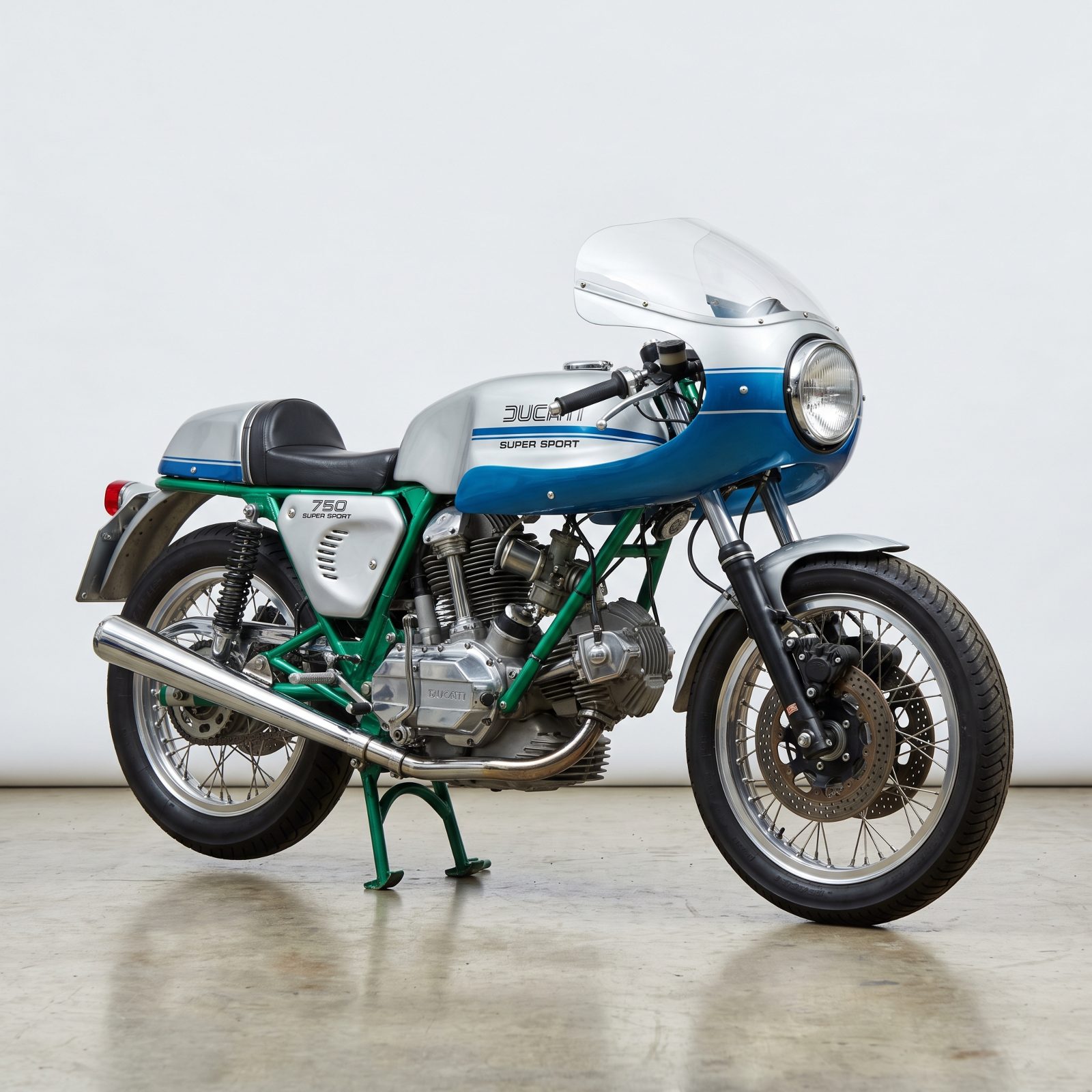 1974 Ducati 750 Super Sport, The Green-Frame Desmo V-Twin