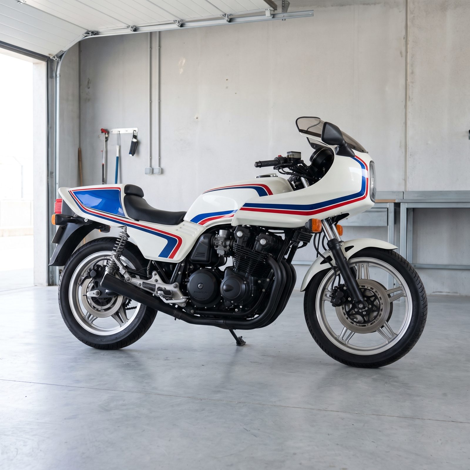 1981 Honda CB1100R: The Hand-Finished Production Racer Wearing Road Clothes