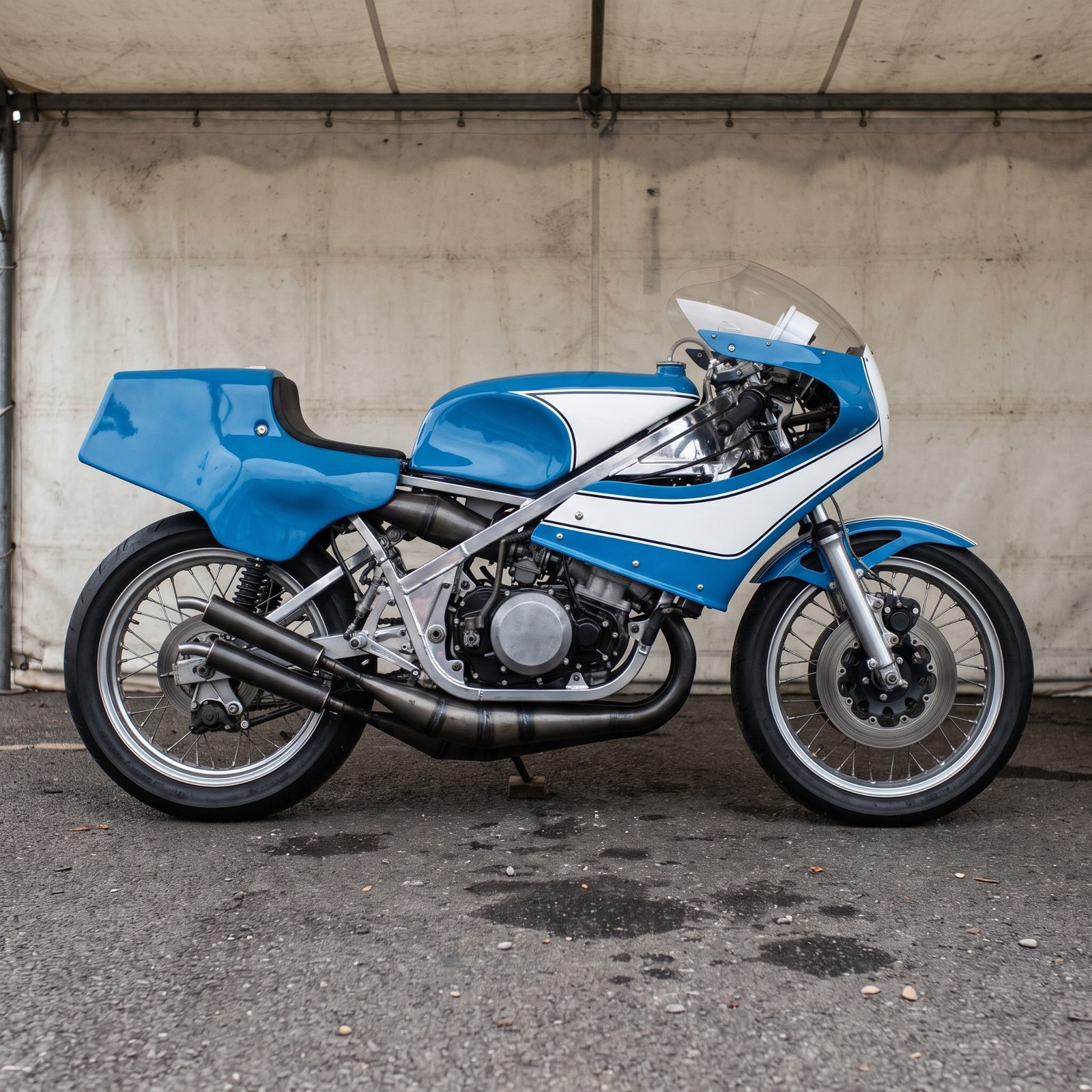 1981 Suzuki RGB500, The Square-Four You Could Actually Buy