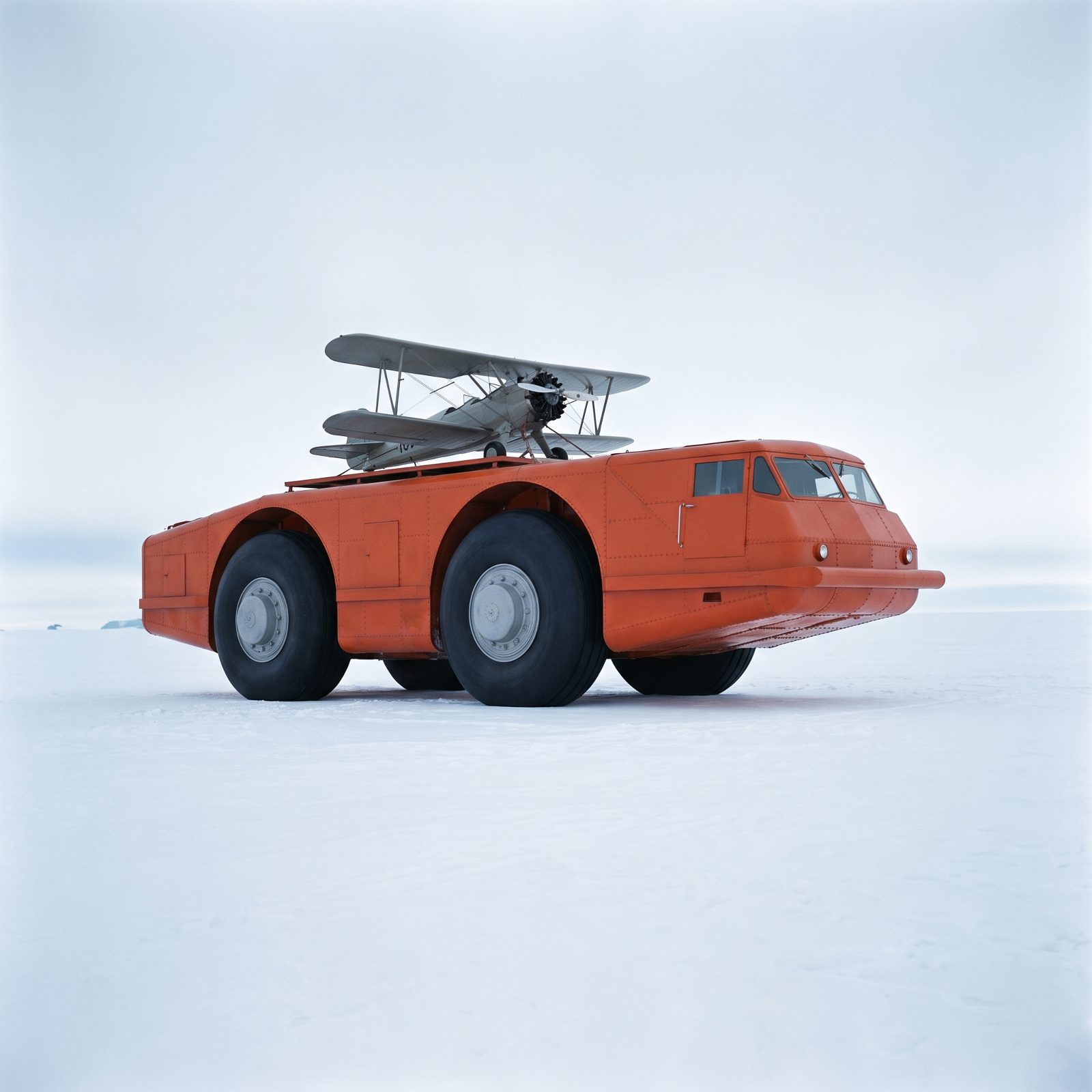 The Antarctic Snow Cruiser Had Retractable Wheels and Onboard Aircraft Storage