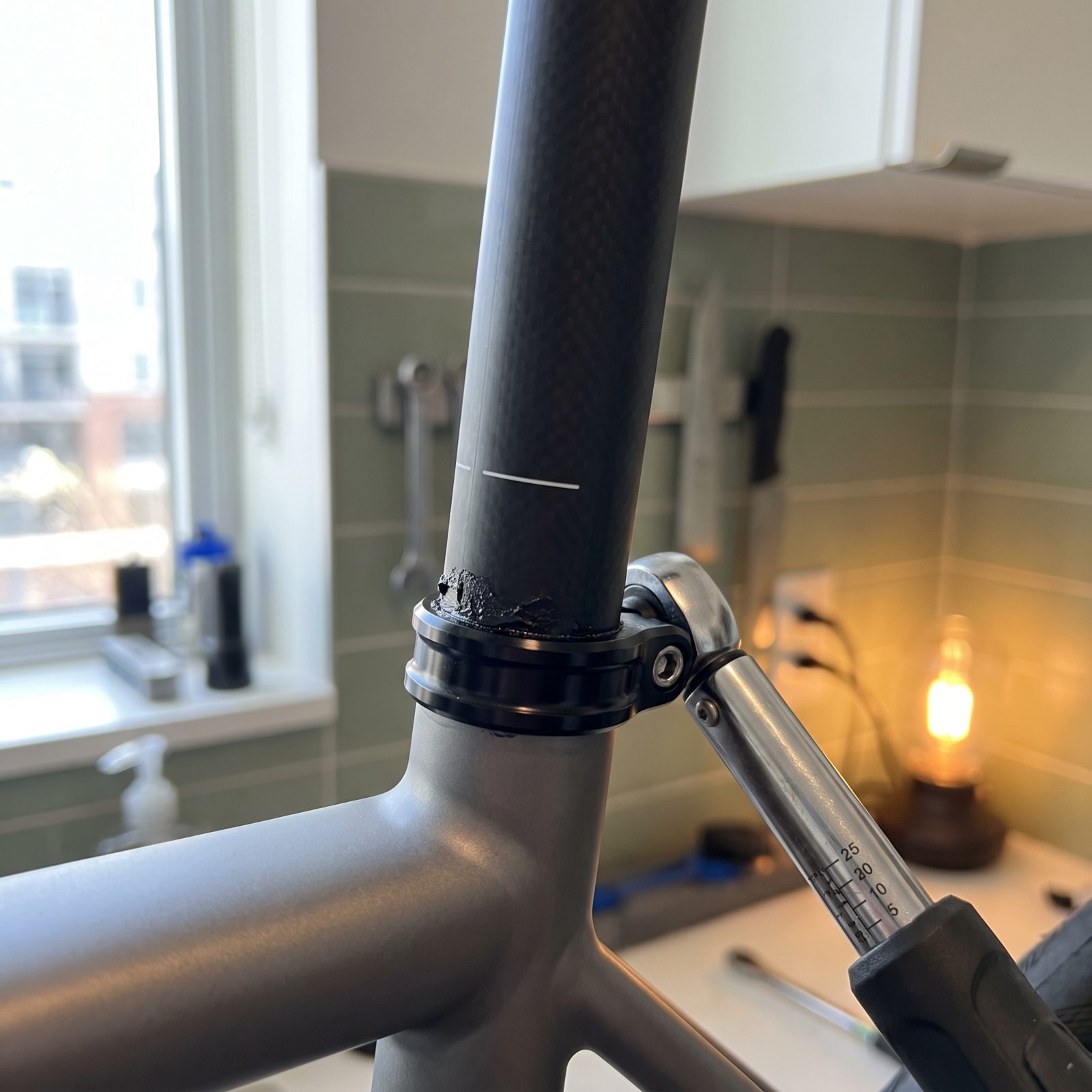 Letting a Seatpost Slip a Few Millimeters Per Ride