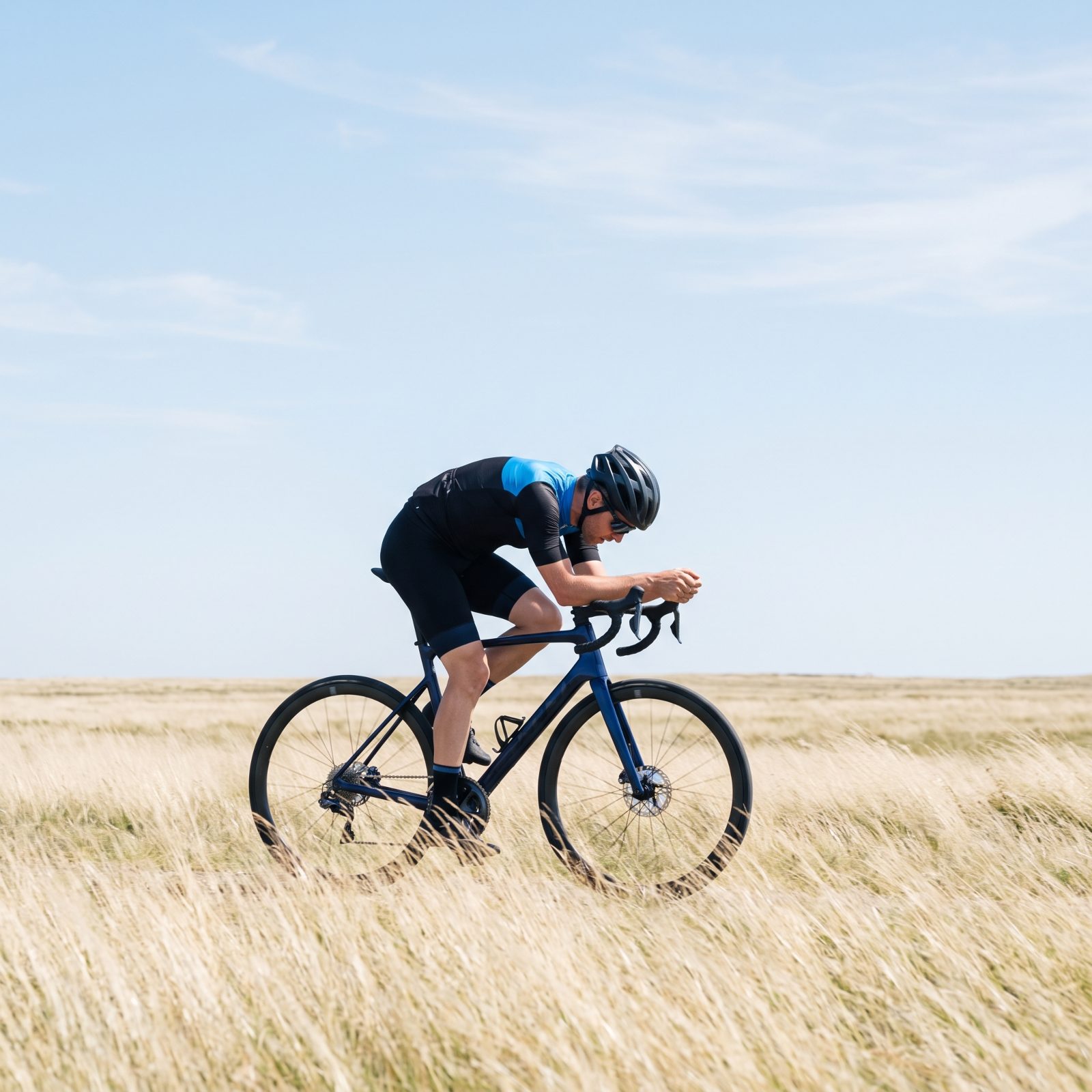Lower the Torso Behind the Hoods Into a Headwind