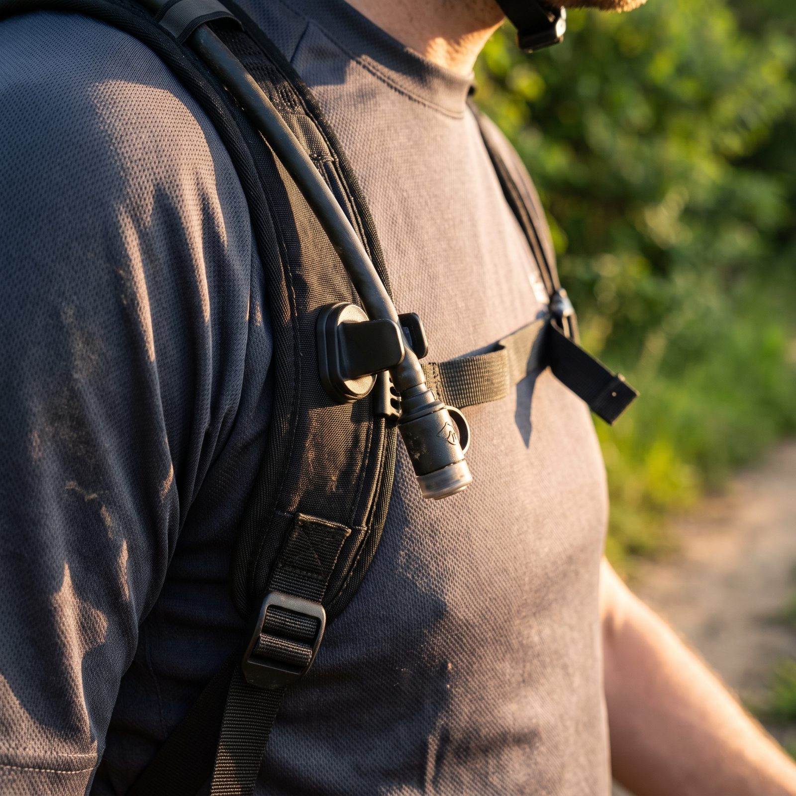 Magnetic Hydration-Hose Clips That Snap the Bite Valve Back Every Time