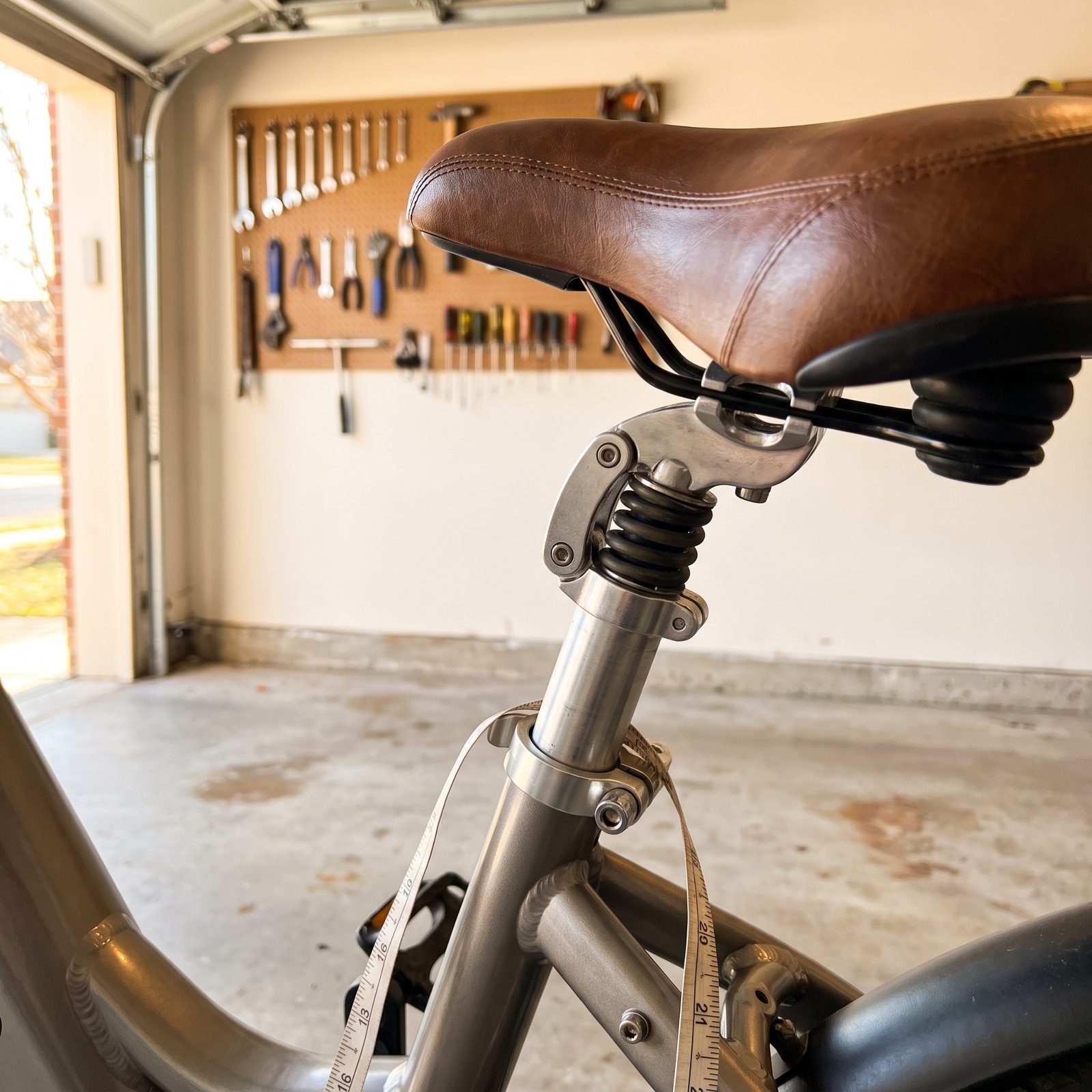 Suspension Seatposts Need Enough Exposed Seatpost to Fit